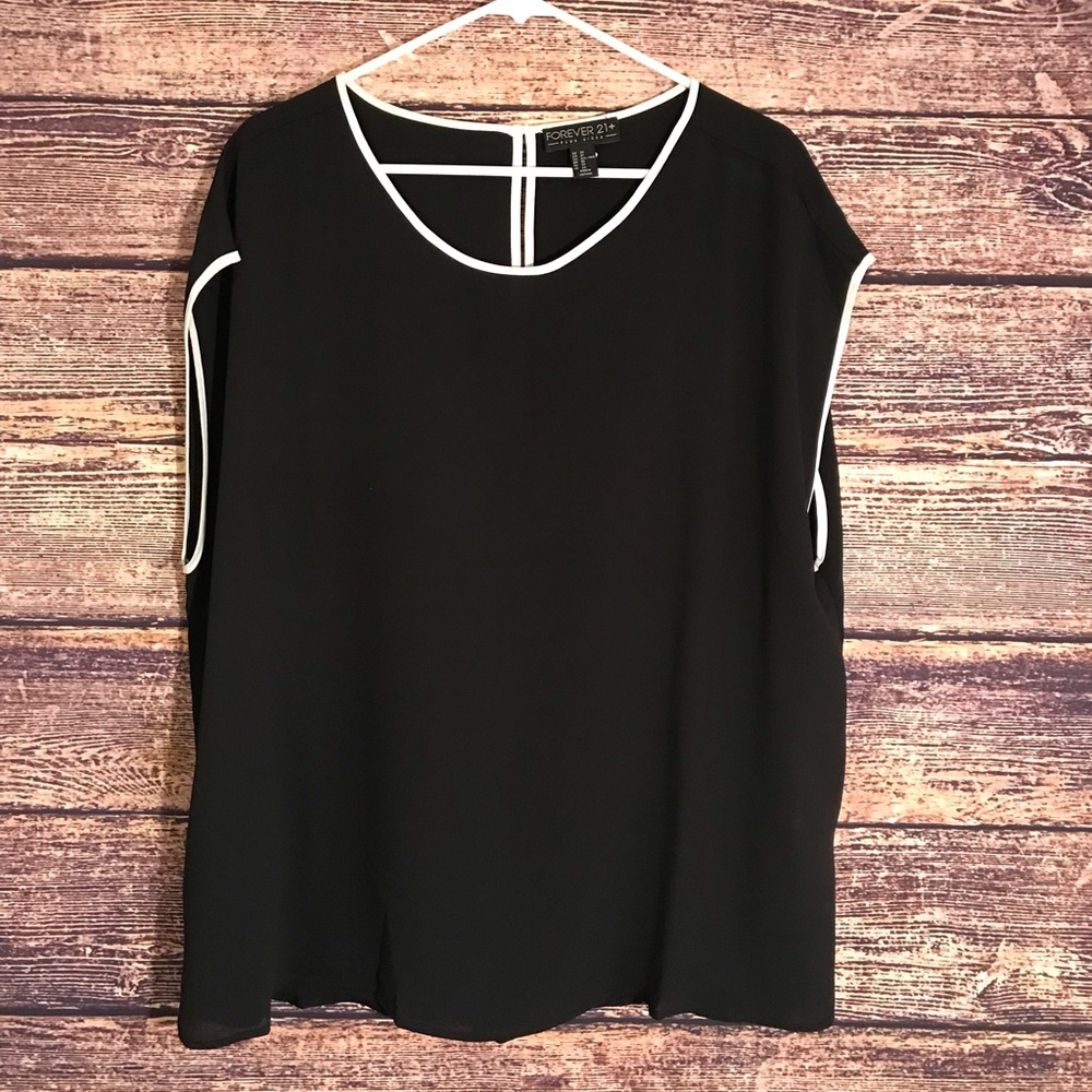 Woman’s Plus Size Blouse